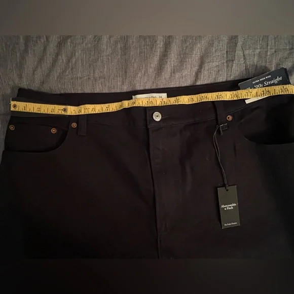 NWT Abercrombie & Fitch Curve Love Ultra High Rise 90s Straight Jean Sz 34 Black - Picture 10 of 14
